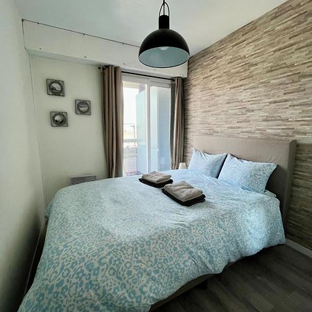 Appartement Vue Mer Et Marina, Loggia - Parking Courseulles-sur-Mer Eksteriør billede