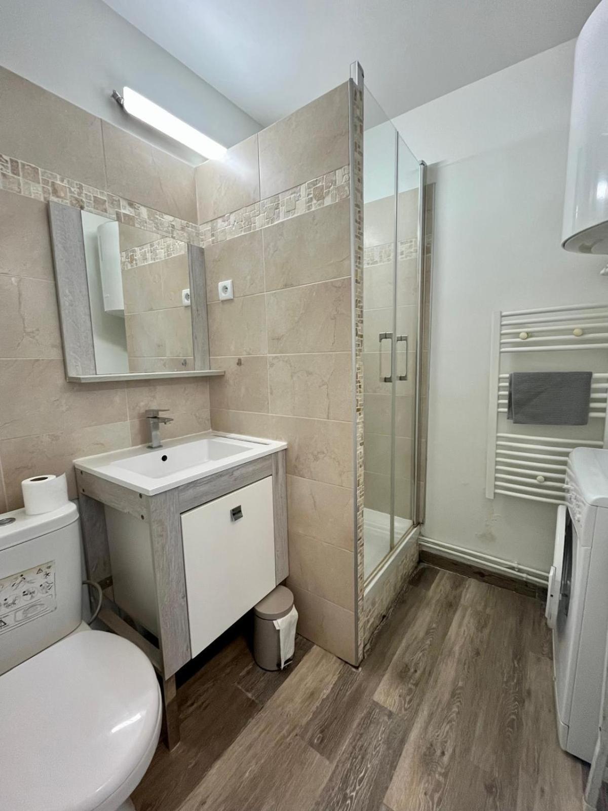 Appartement Vue Mer Et Marina, Loggia - Parking Courseulles-sur-Mer Eksteriør billede